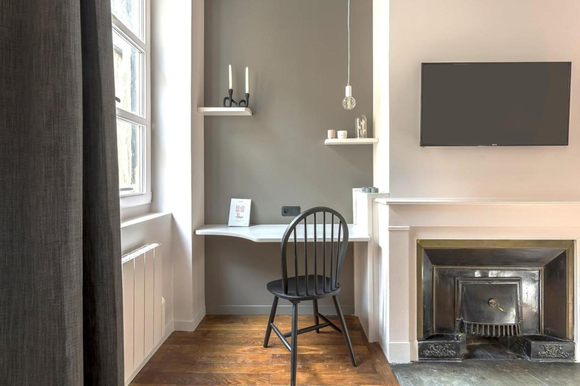 Amazing Vieux Lyon Superbe Logement Luaran gambar
