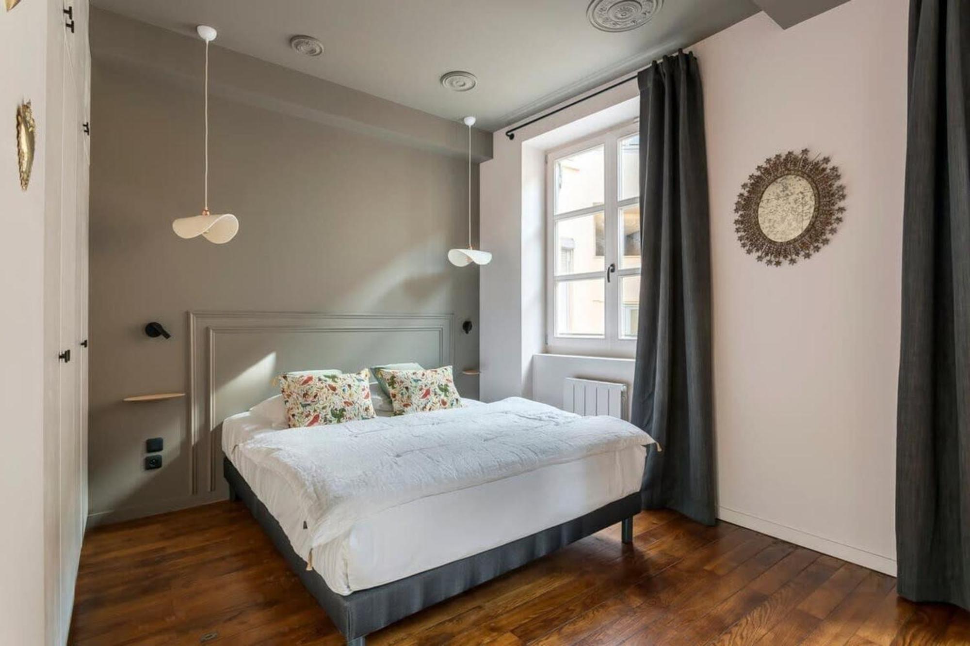 Amazing Vieux Lyon Superbe Logement Luaran gambar
